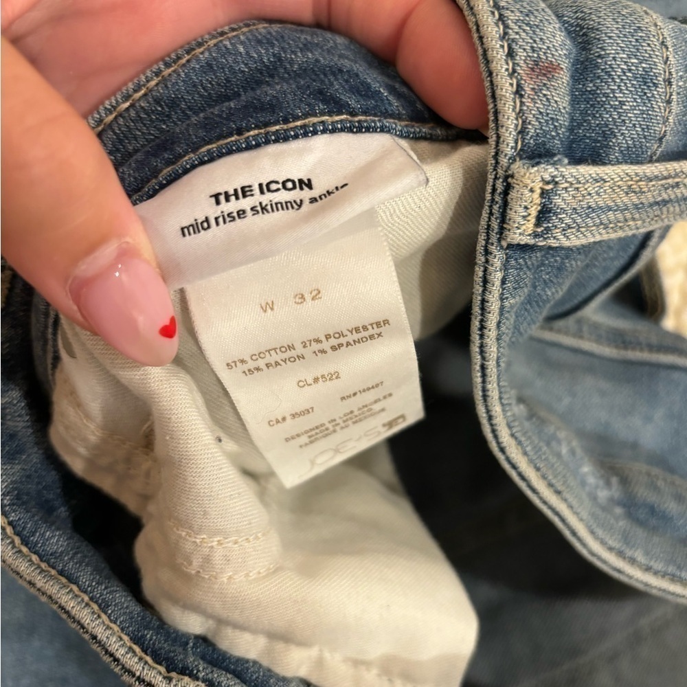 Joe’s the Icon Jeans - Picture 10 of 10